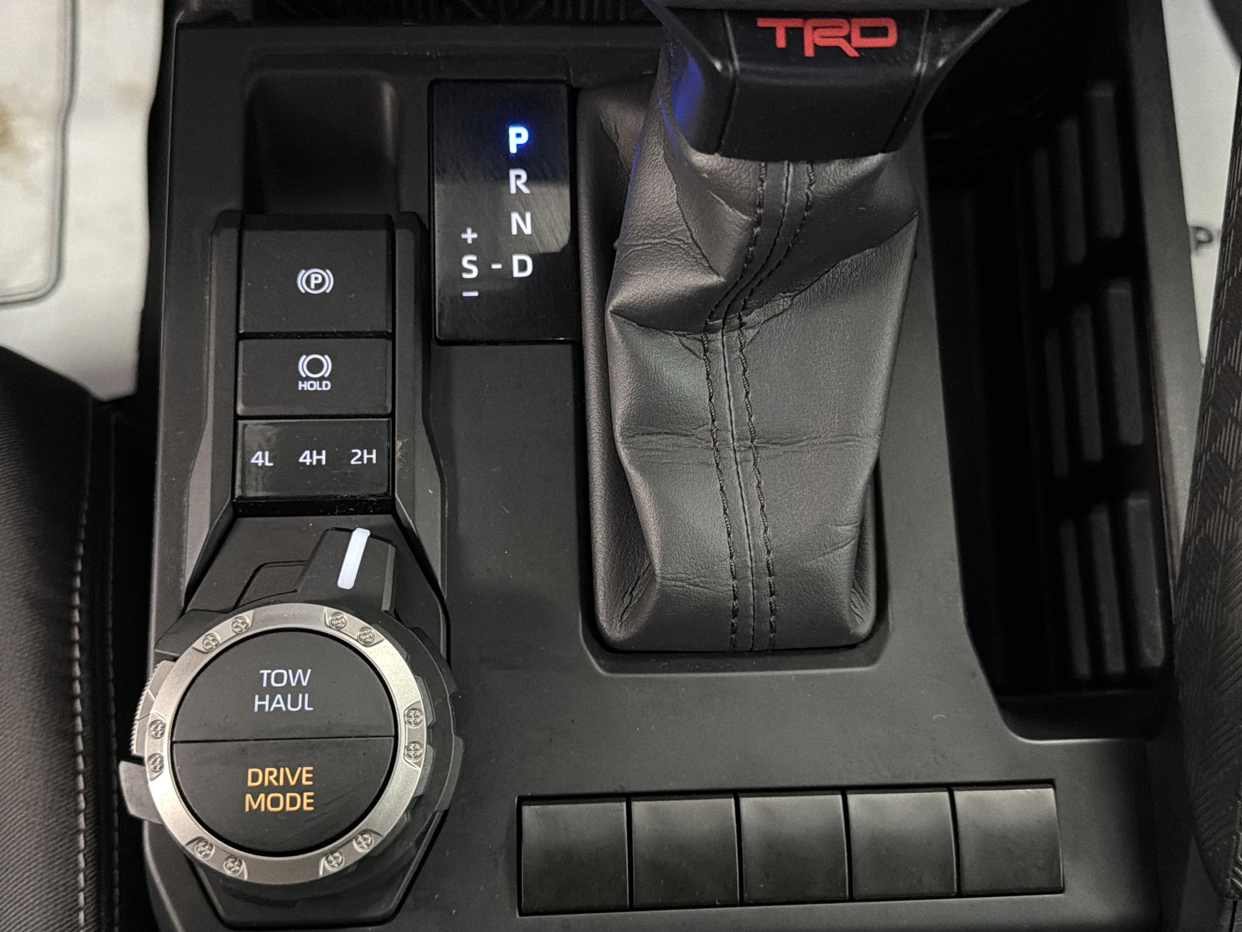 2024 Toyota Tacoma TRD Sport - Photo 19