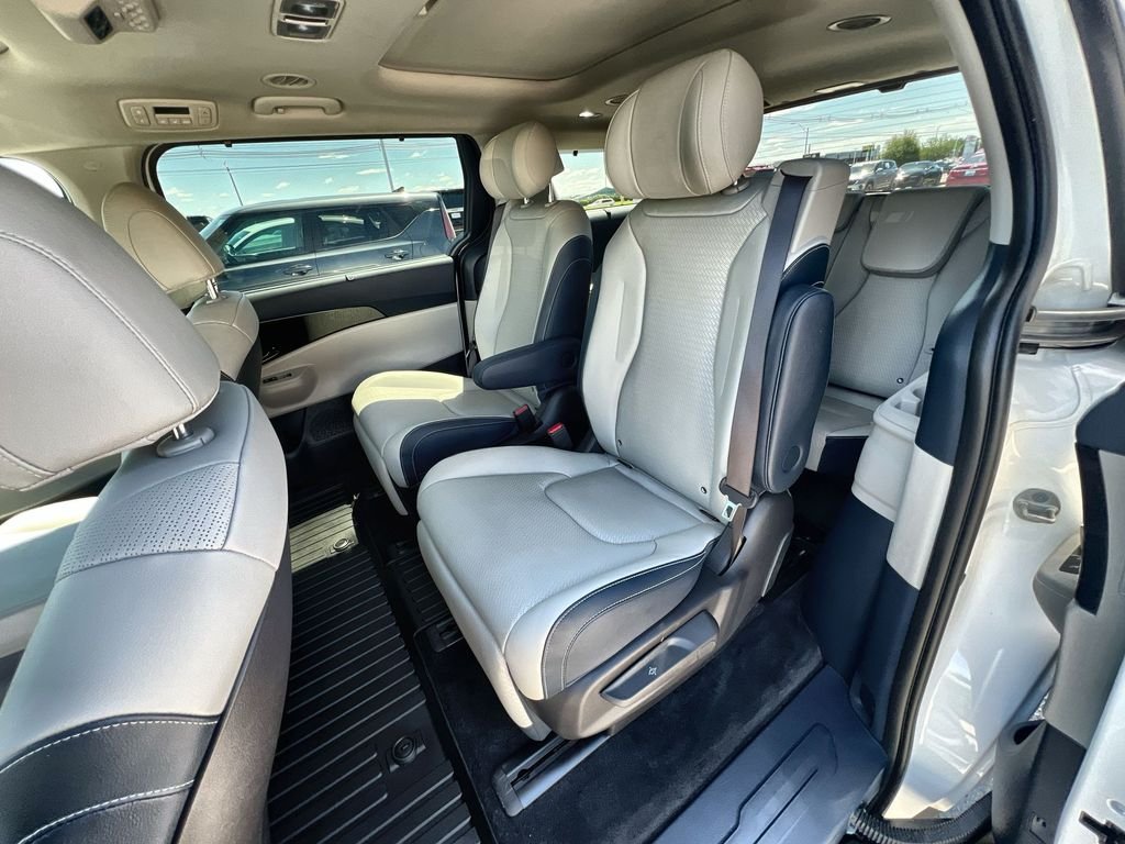 Used 2026 White Kia SX Prestige image 23