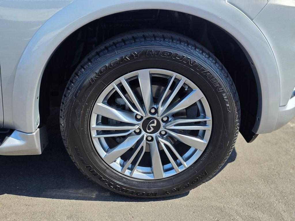 2021 INFINITI QX80 - Photo 8
