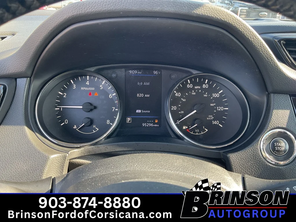 Used 2021 Gun Metallic Nissan SV image 30