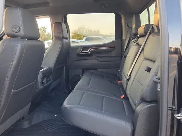 Used 2025 Black Chevrolet RST image 6