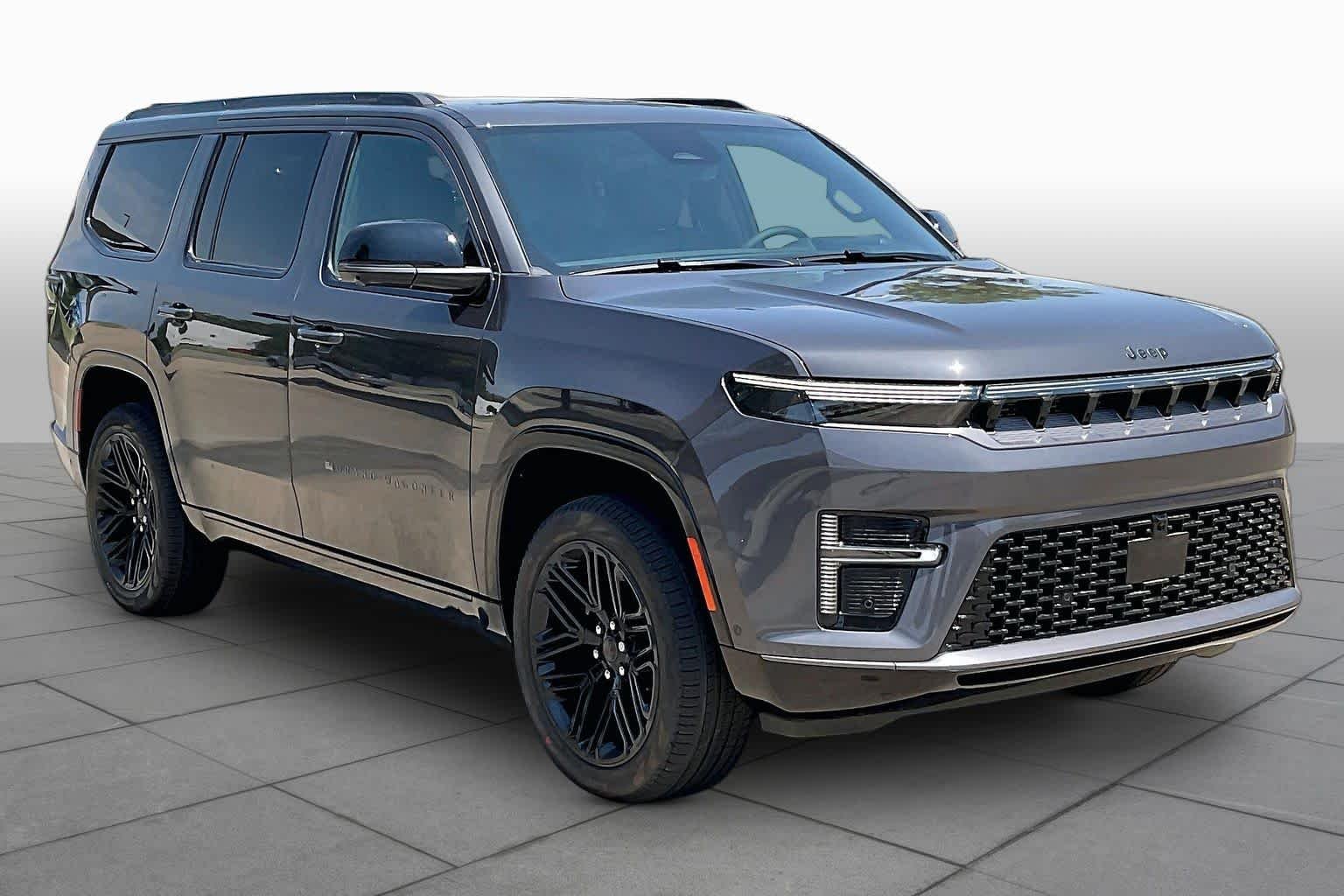 New 2026 Baltic Gray Metallic Clearcoat Jeep Limited Reserve image 2
