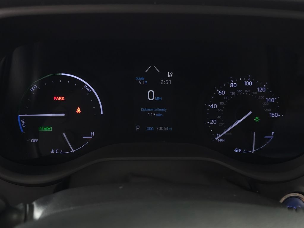 Used 2022 Pearl Toyota XLE image 21
