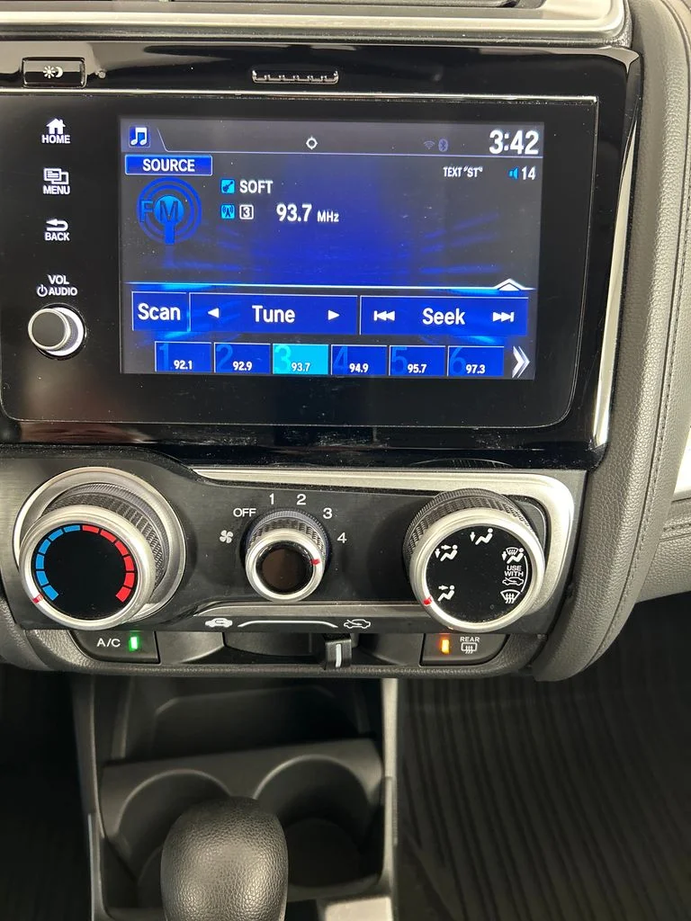 Used 2020 Silver Honda EX image 13