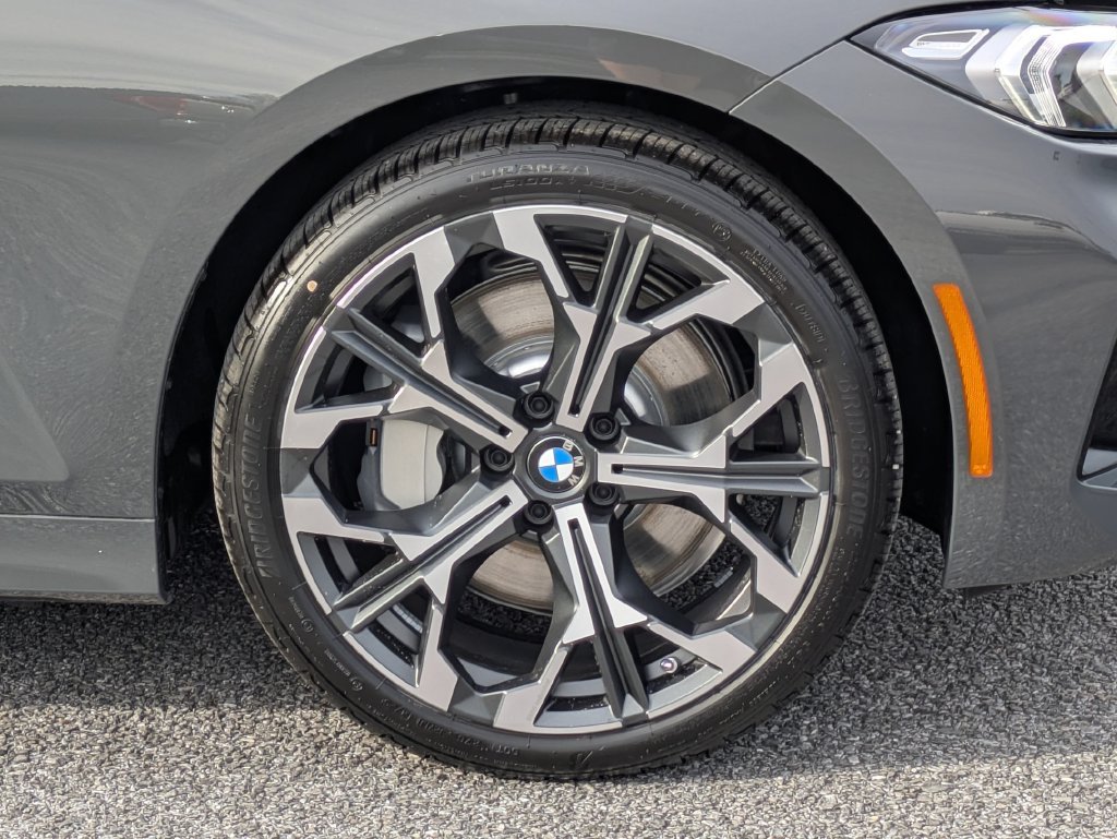 New 2026 Dravit Grey Metallic BMW 330i image 10