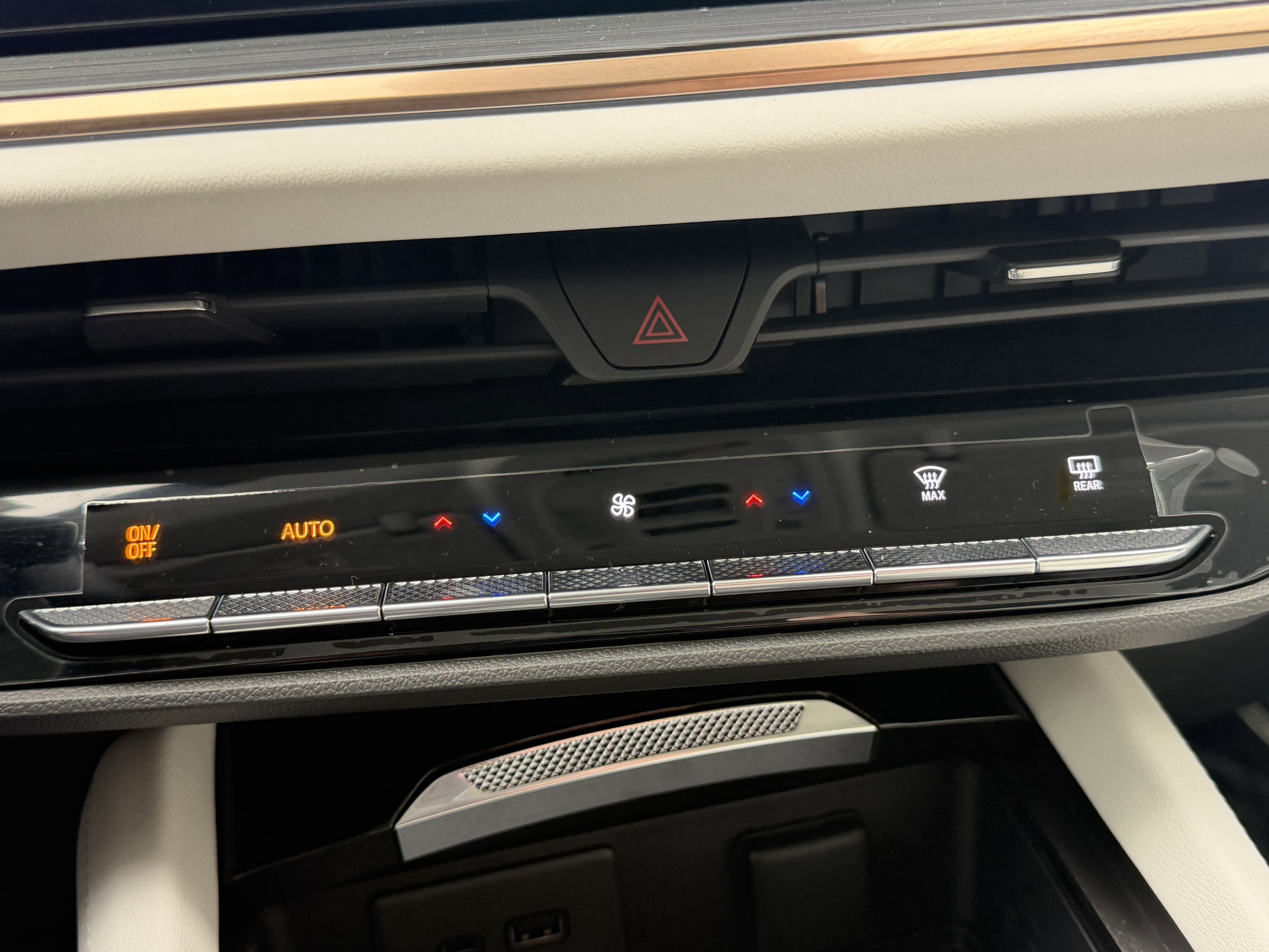 2026 Buick Envision Avenir - Photo 25