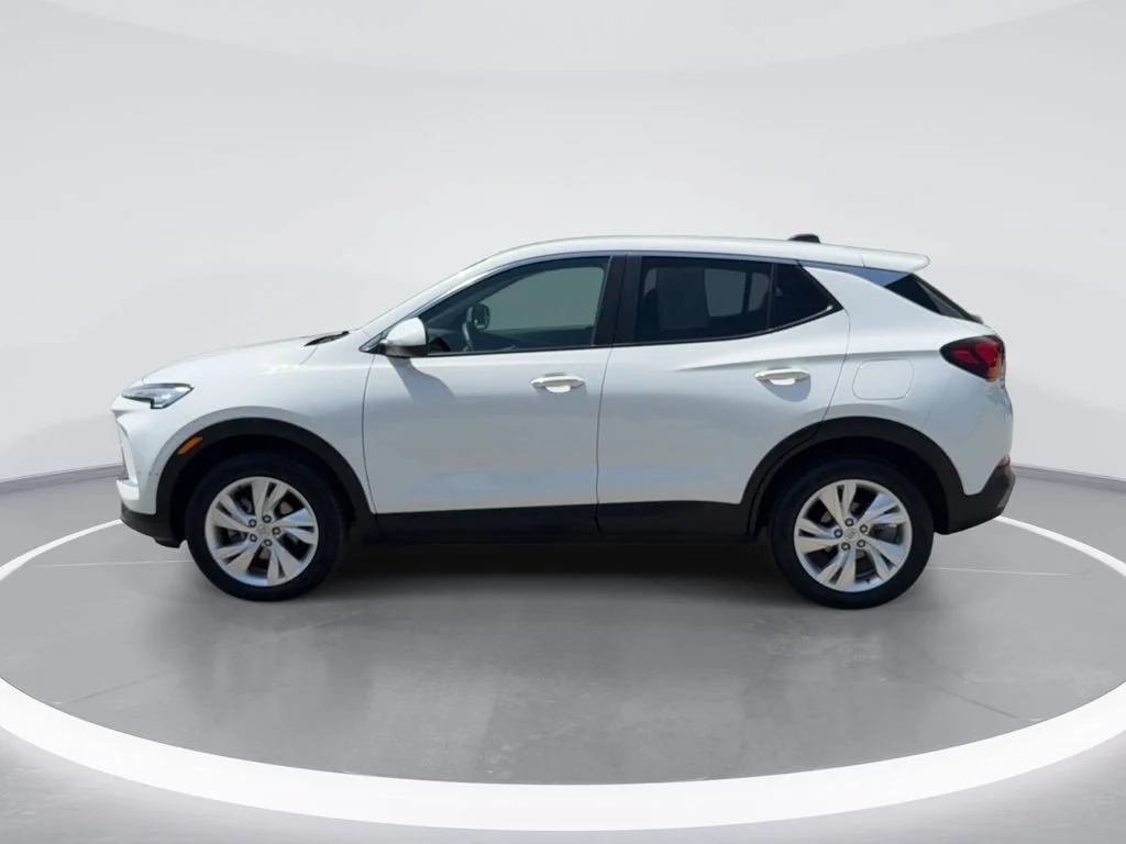 Certified Used 2024 Summit White Buick Preferred image 7