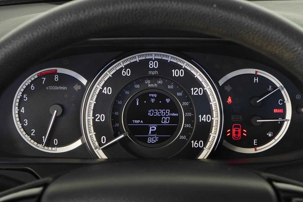 2016 Honda Accord LX - Photo 26
