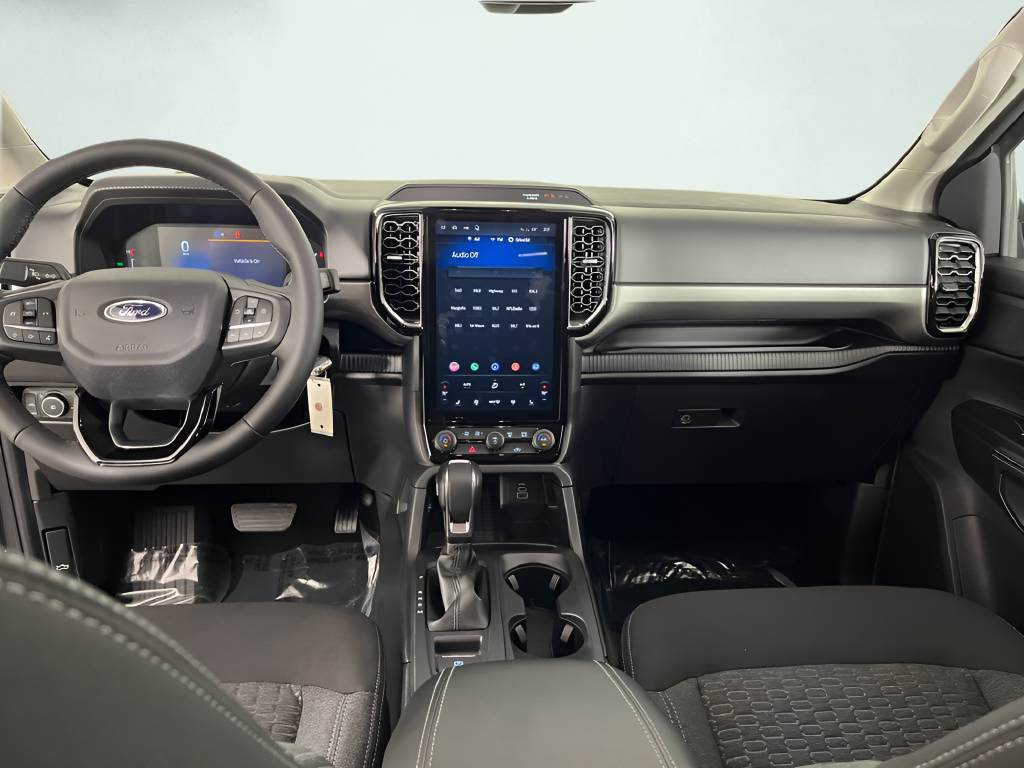New 2026 Carbonized Gray Metallic Ford XLT image 13