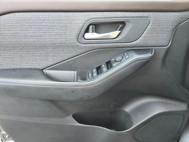 Used 2023 Gray Nissan SV image 35