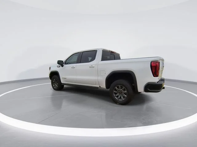 Used 2024 White GMC AT4X image 6