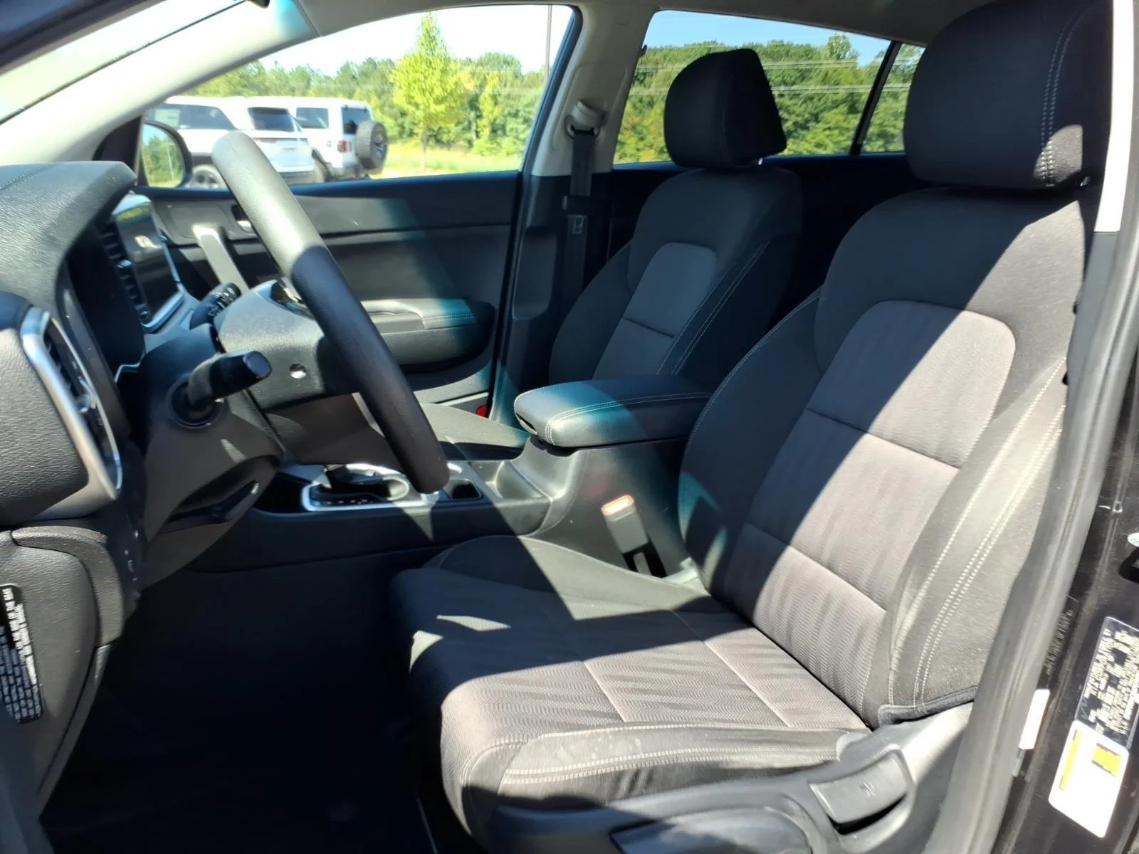Used 2022 Black Cherry Kia LX image 18