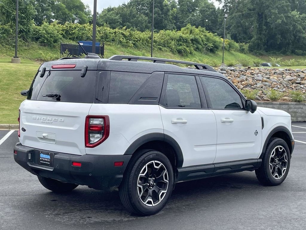 Used 2025 White Ford Outer Banks image 3