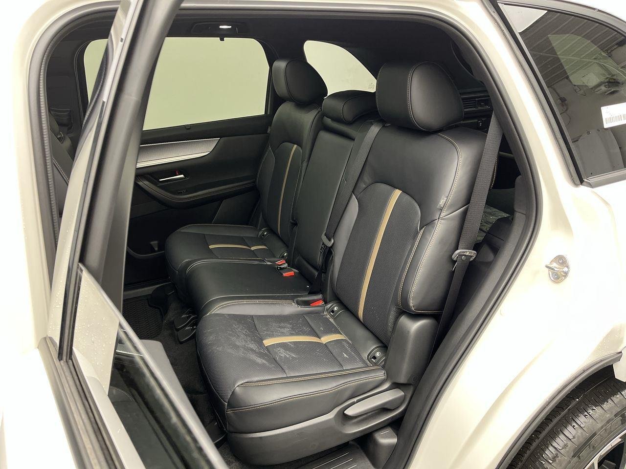 2026 Mazda CX-70 Premium Package - Photo 12