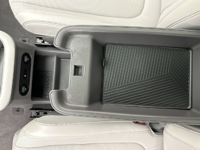2024 Hyundai IONIQ 5 Limited - Photo 21