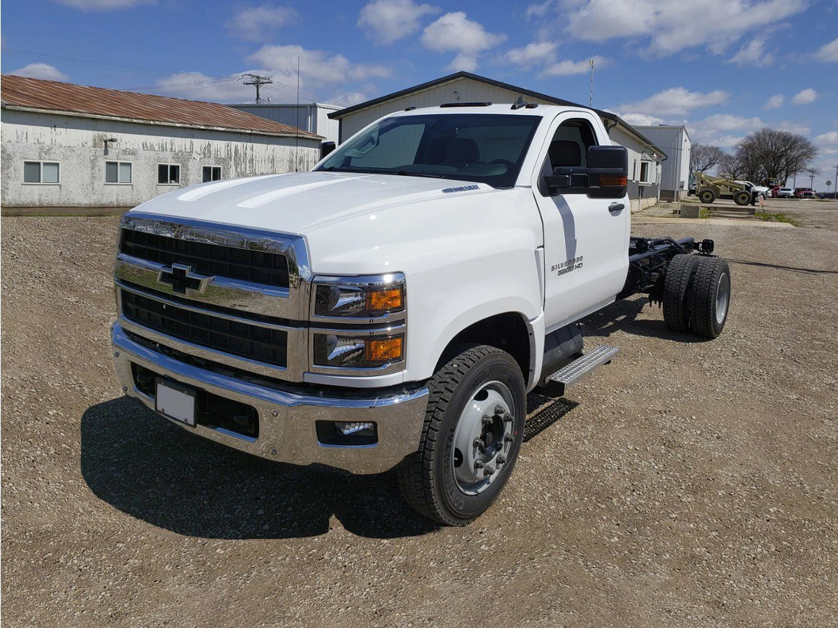 2024 Chevrolet Silverado HD Work Regular Cab 141" WB's photo