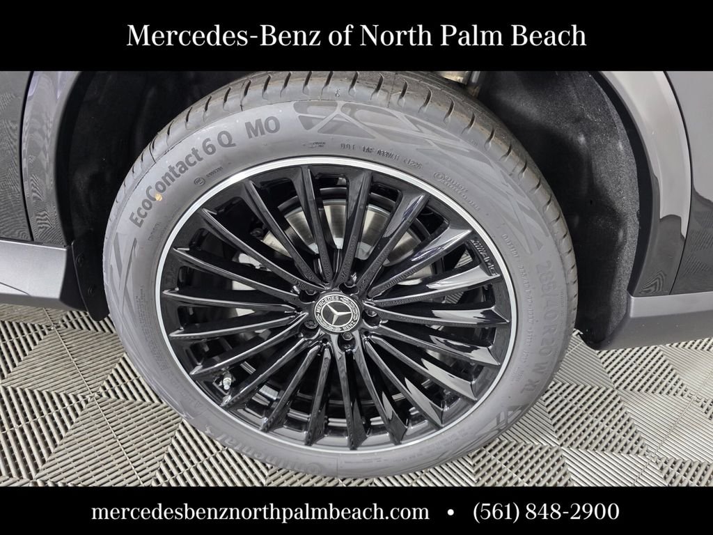 New 2026 Graphite Grey Metallic Mercedes-Benz GLC 300 image 15