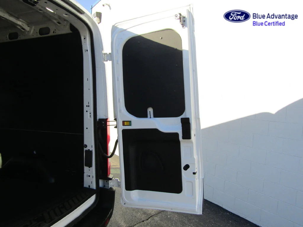 Certified Used 2026 Oxford White Ford Base image 11