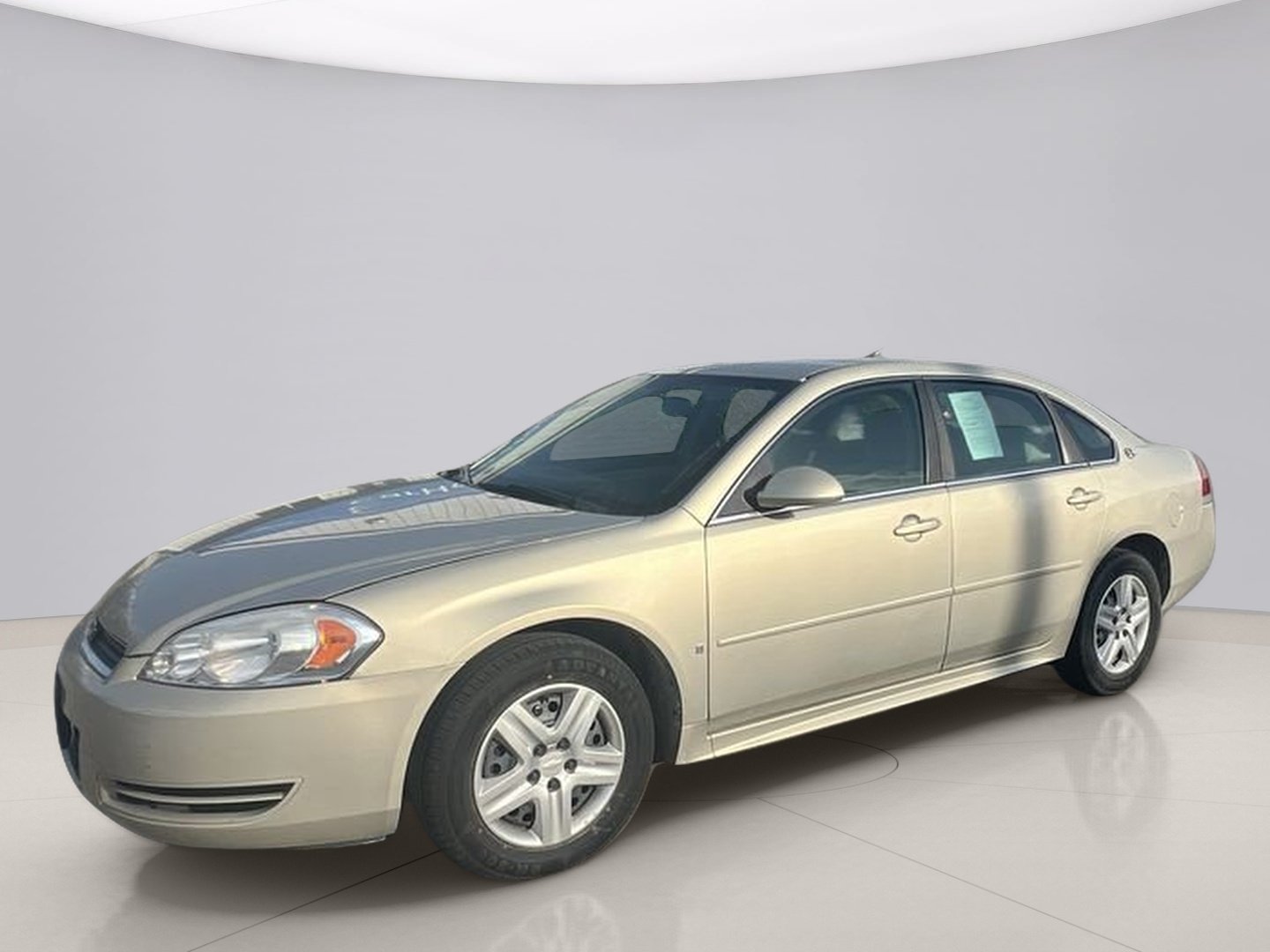 Used 2009 Gold Chevrolet LS image 1