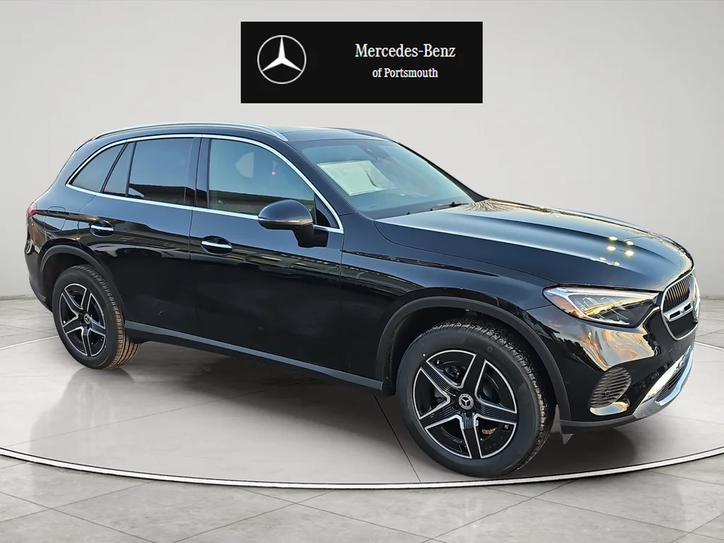 Certified Used 2026 Black Mercedes-Benz GLC 300 image 7