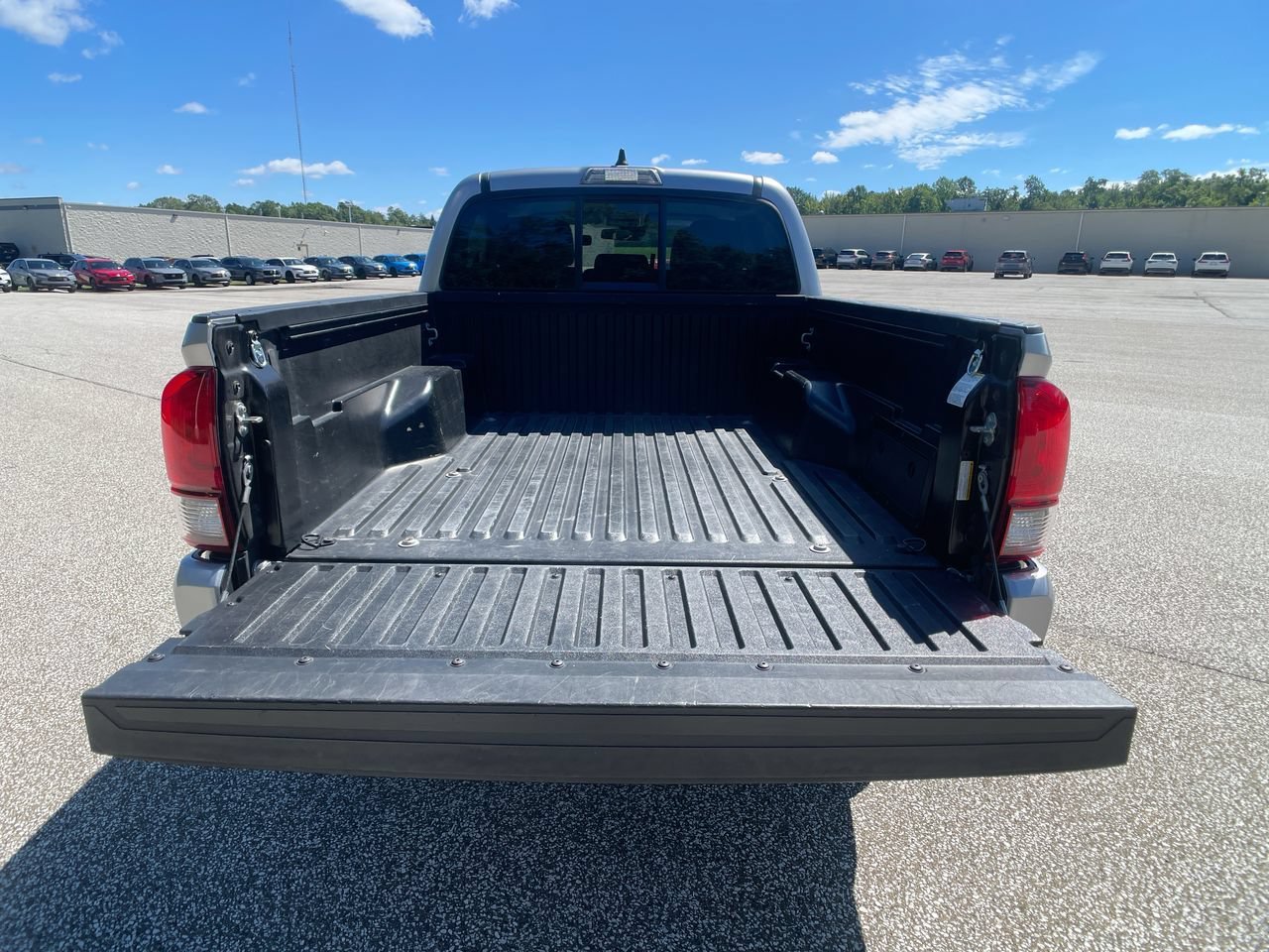 Used 2021 Silver Sky Metallic Toyota SR image 22