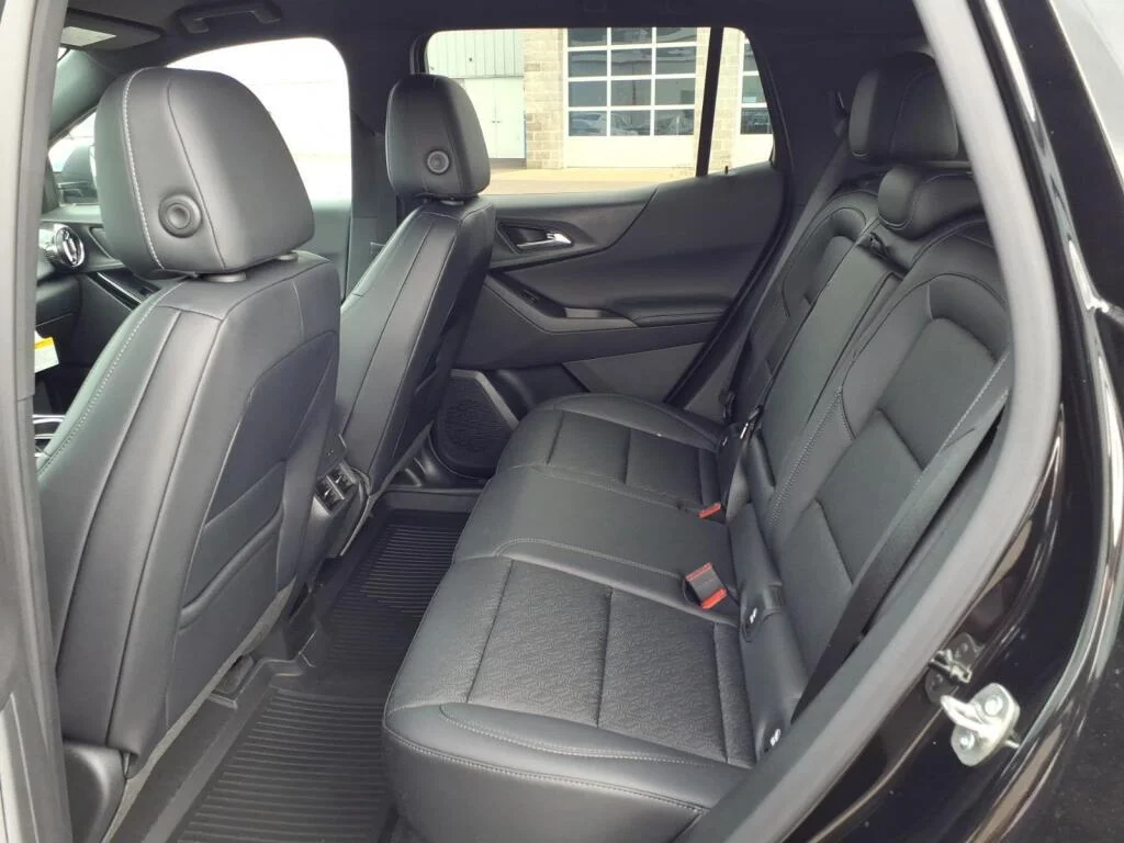 New 2026 Mosaic Black Metallic Chevrolet FWD LT image 6