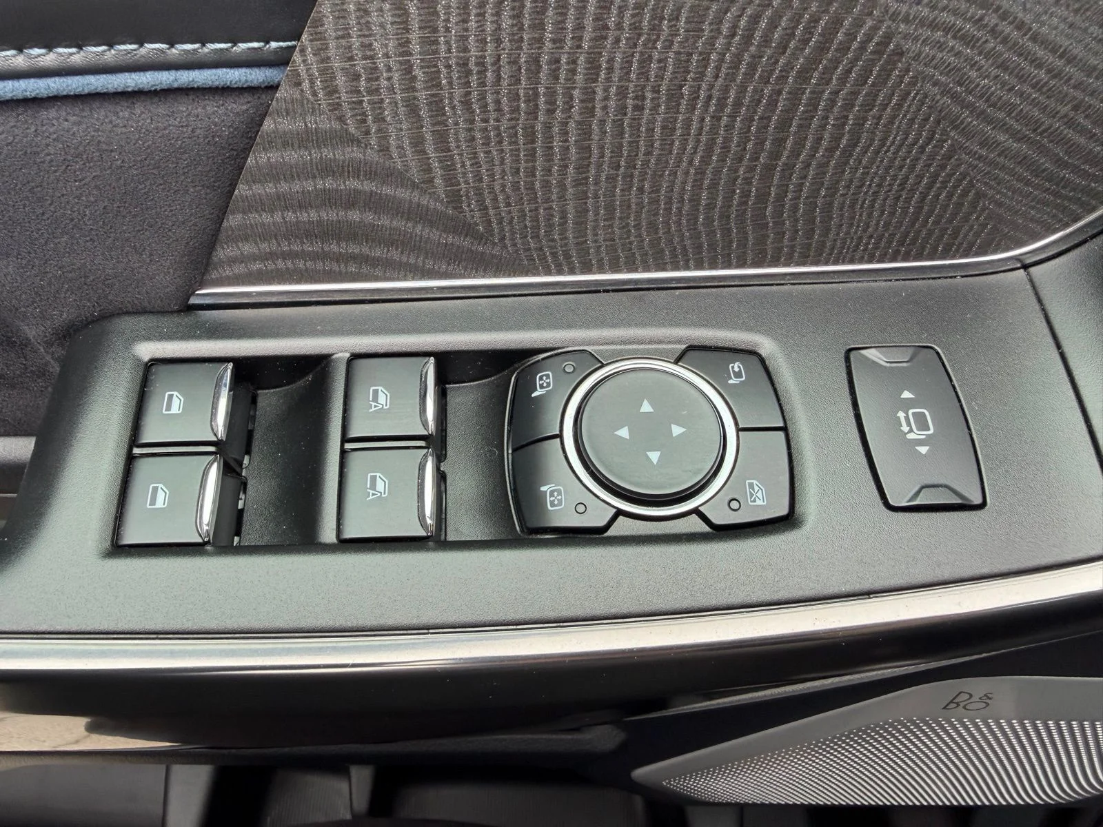 Used 2025 Black Ford Platinum image 15