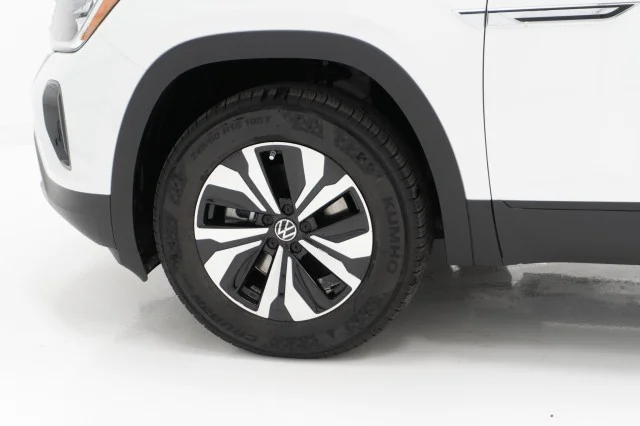 2026 Volkswagen Atlas Cross Sport SE - Photo 11