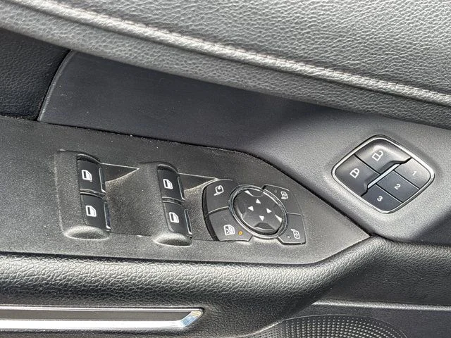 Used 2018 Silver Ford XLT image 23