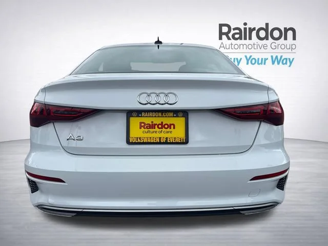 Used 2023 Glacier White Audi Premium image 6