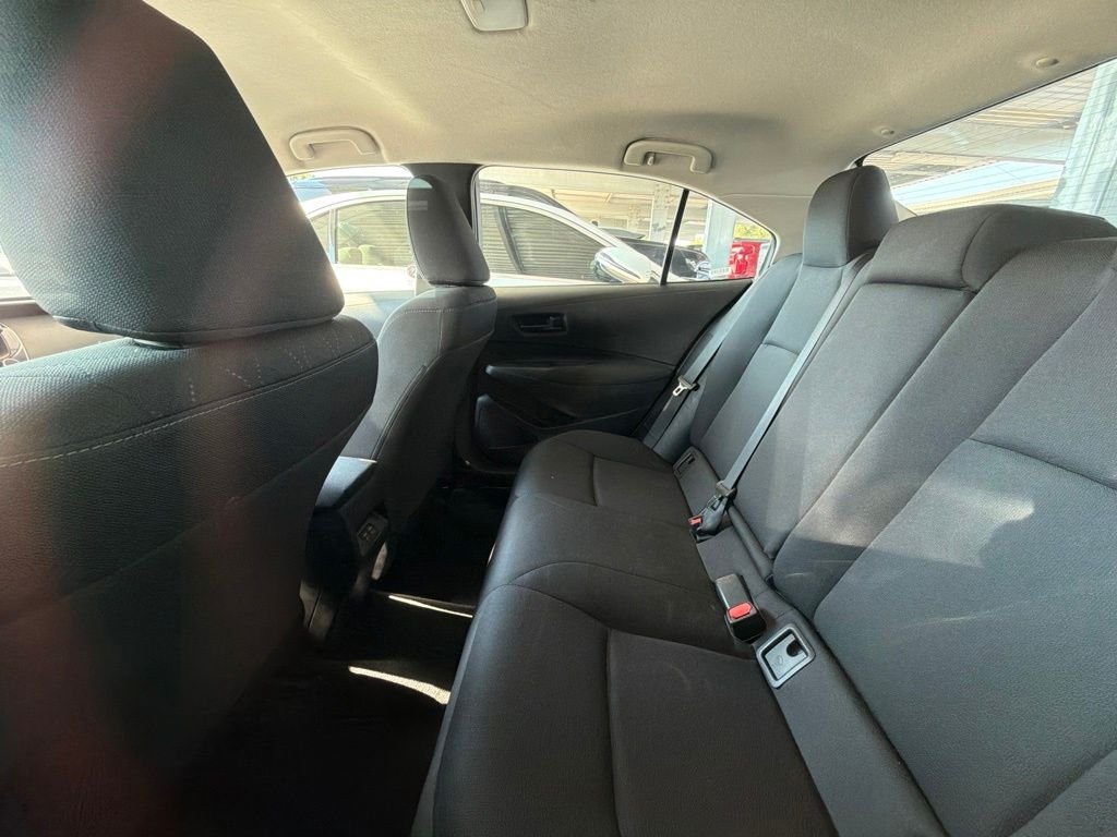 Used 2025  Toyota LE image 9