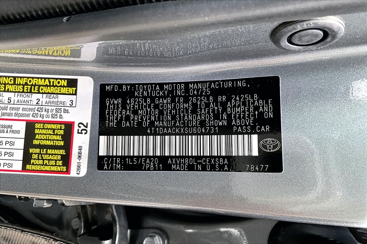 Certified Used 2025  Toyota SE image 16