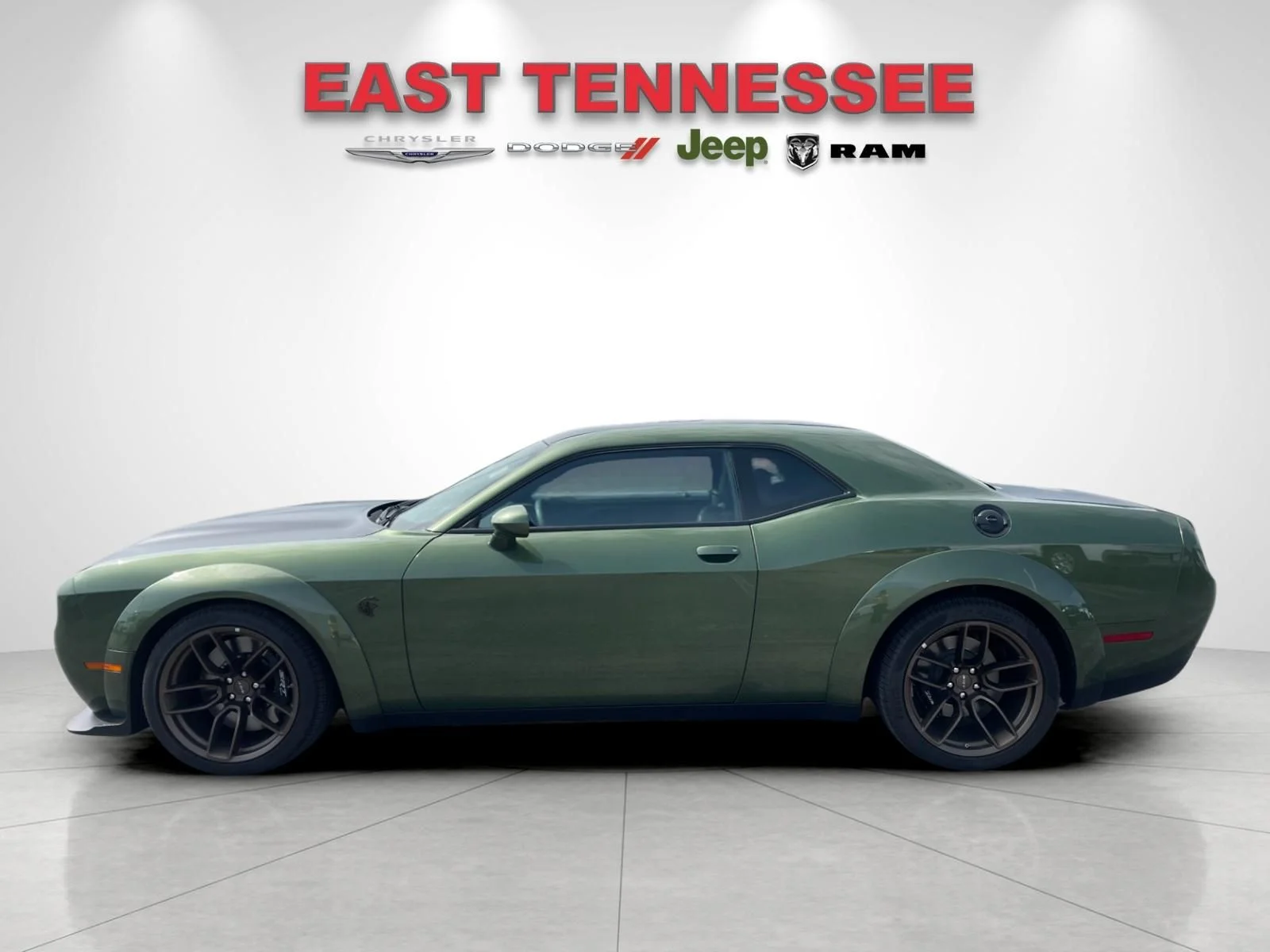 Used 2023 Green Dodge SRT Hellcat Redeye Widebody Jailbreak image 6