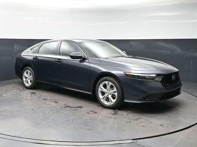 New 2026 Meteorite Gray Metallic Honda LX image 3