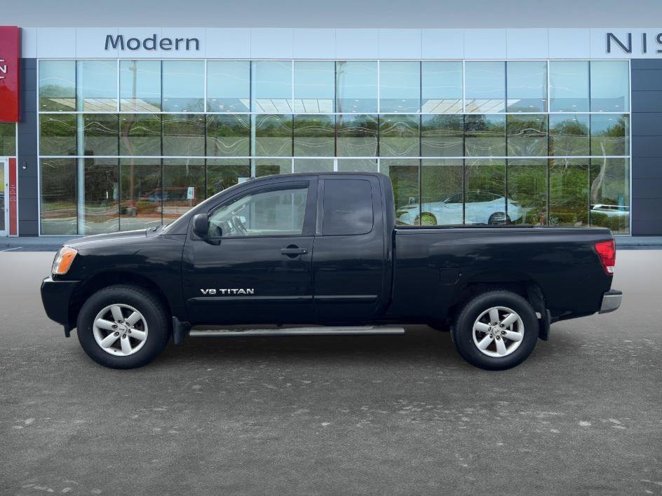 Used 2014 Galaxy Black Metallic Nissan SV image 8