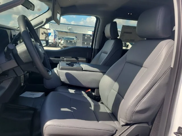 New 2026 Oxford White Ford XL image 19