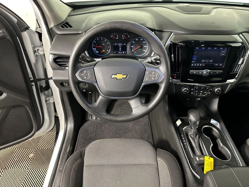 Used 2021 Summit White Chevrolet LS image 28