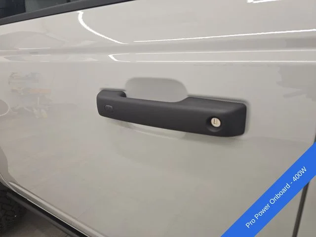 New 2026 Avalanche Gray Ford Badlands® image 21