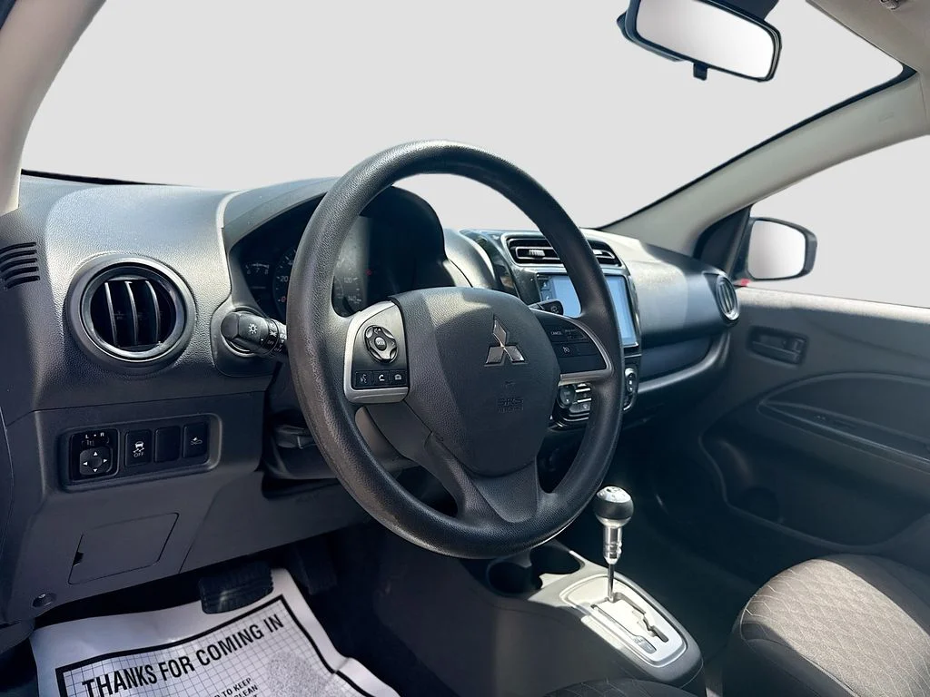 Used 2024  Mitsubishi ES image 10