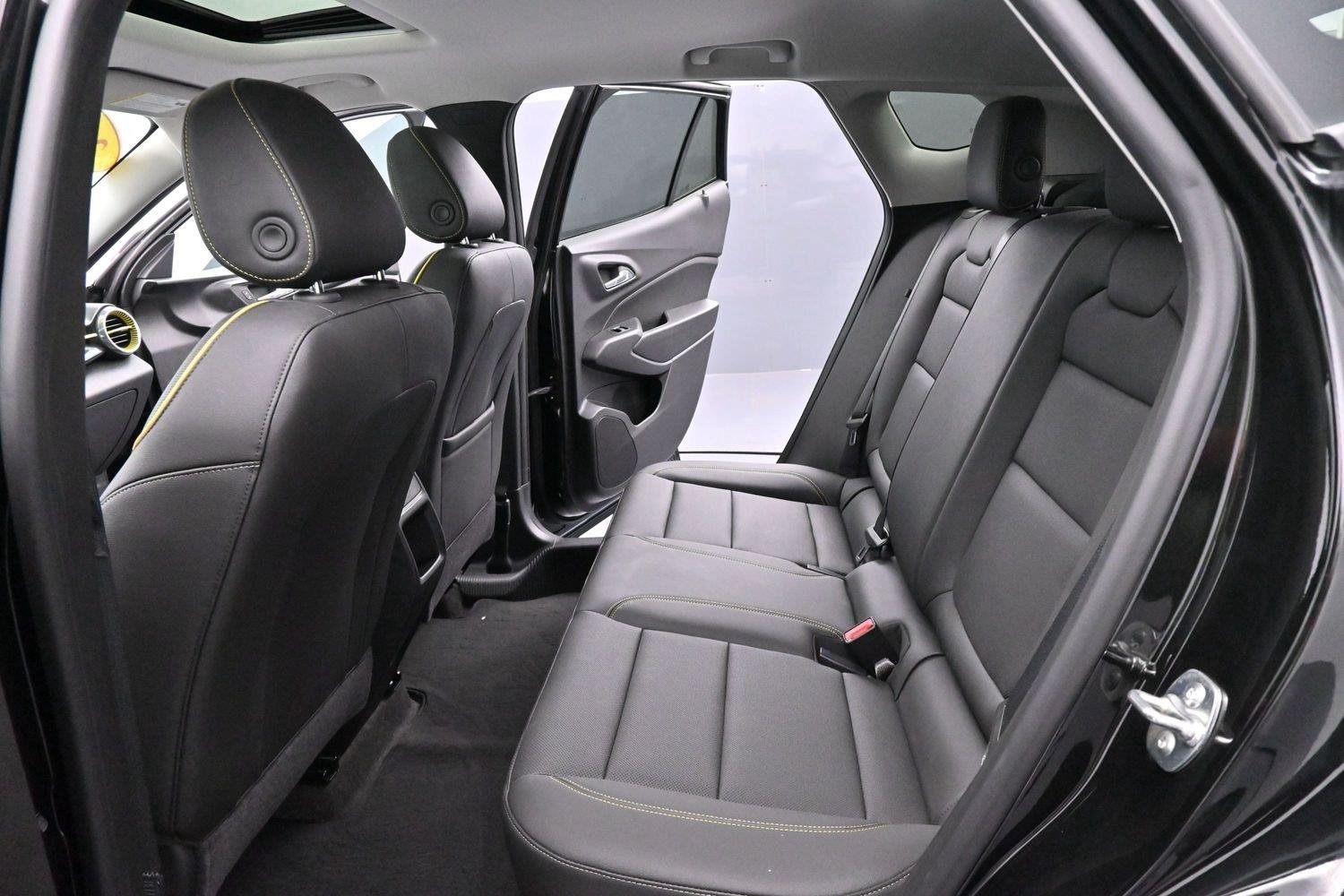 Used 2025 Mosaic Black Metallic Chevrolet ACTIV image 29