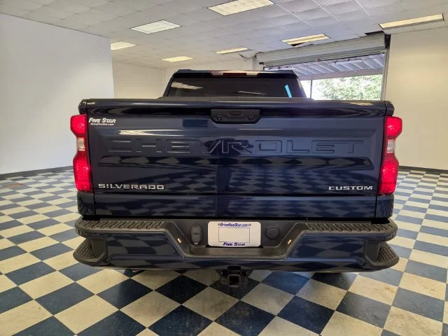 Used 2022 NORTHSKY BLUE METALLIC Chevrolet Custom image 6