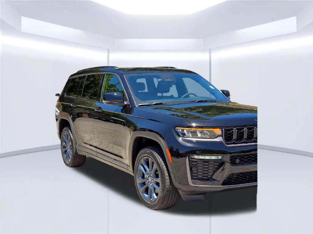 New 2026 Black Jeep  image 39