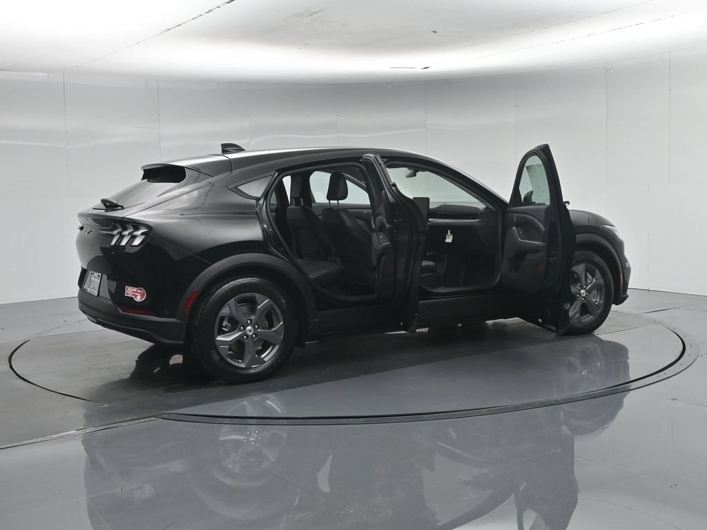 Certified Used 2023 Black Ford Select image 6