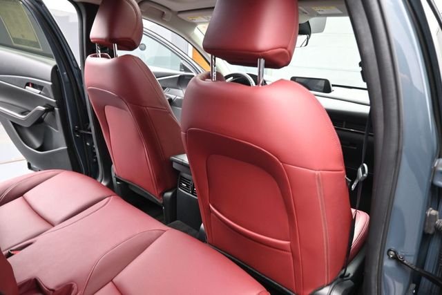 Used 2023 Gray Mazda 2.5 S Carbon Edition image 27