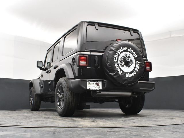 New 2026 Black Clear-Coat Exterior Paint Jeep Sport S image 22