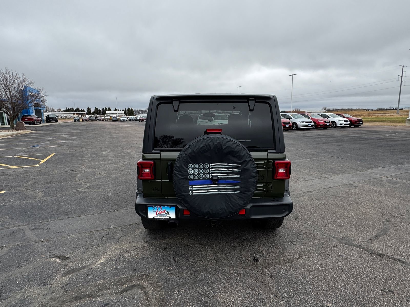 Used 2021  Jeep Willys image 10