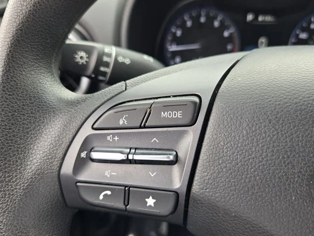 2023 Hyundai Kona SE - Photo 24
