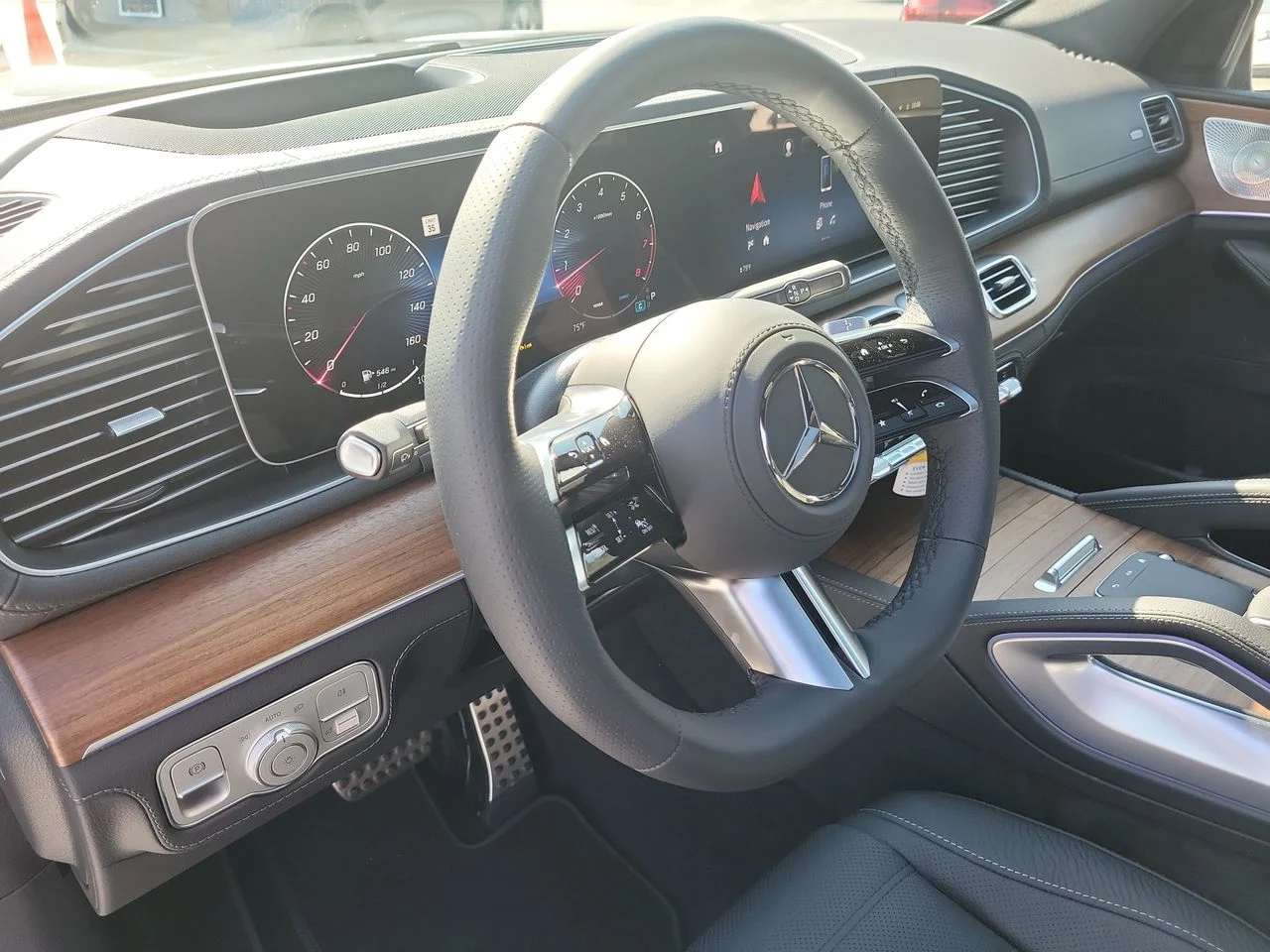 New 2026 Selenite Grey Metallic Mercedes-Benz GLS 580 image 27