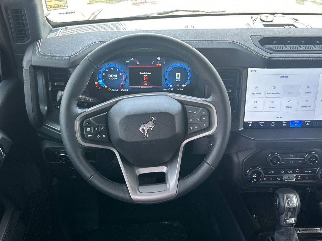 New 2025 Black Ford Badlands image 23