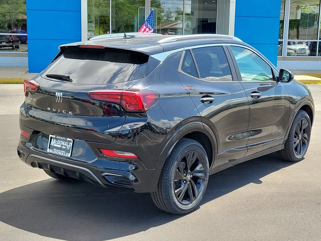 2026 Buick Encore GX Sport Touring - Photo 3